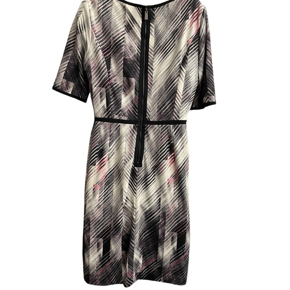 Vince Camuto Knit A-Line Dress Short Sleeve Size 12 Colour Black/Gray/White/Pink - Picture 3 of 16